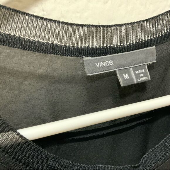 Vince black 100% silk sleeveless top size medium. - Picture 3 of 8